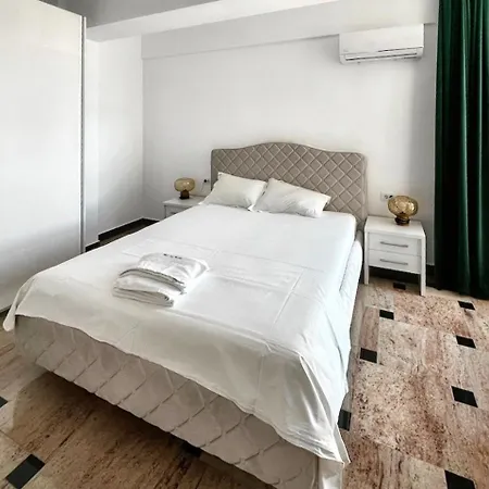 Black Sea - X Apartman *