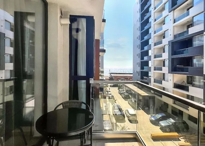 شقة Black Sea - X *