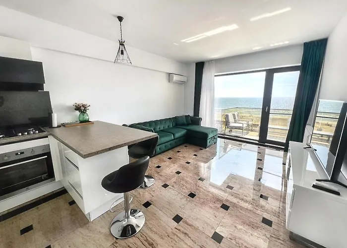 Black Sea - X شقة *