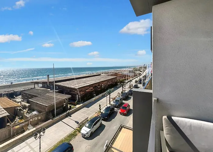 Black Sea - X شقة Năvodari